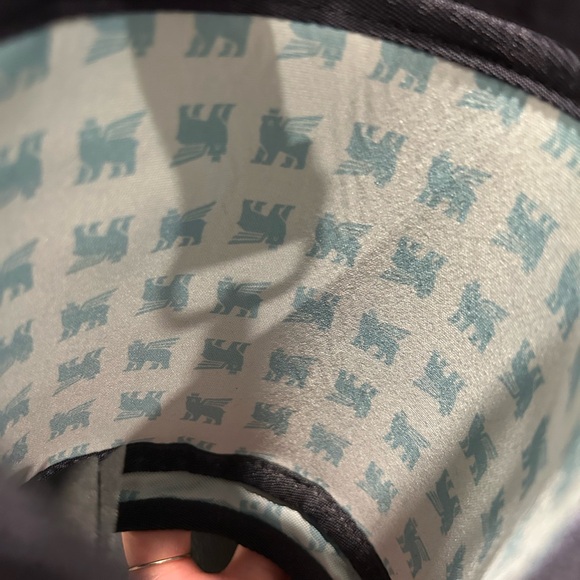 Stanley Black Insulated Drink Carrier - Picture 6 of 8